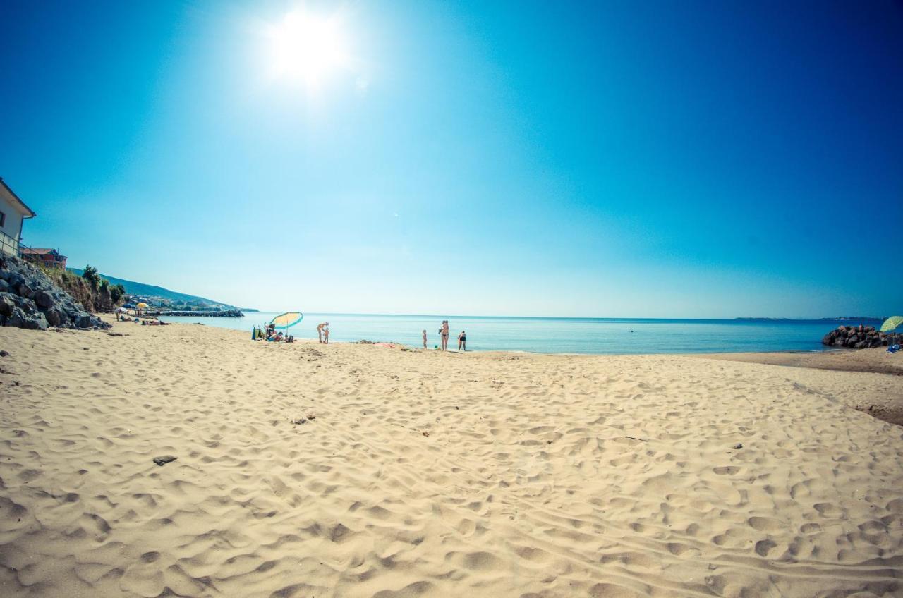 Premier Fort Beach Resort ซันนีบีช ภายนอก รูปภาพ