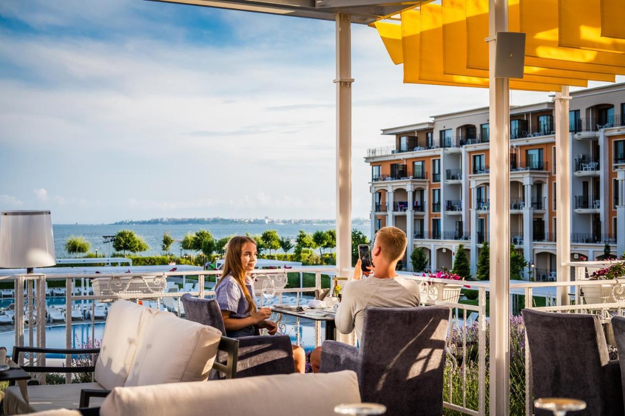 Premier Fort Beach Resort ซันนีบีช ภายนอก รูปภาพ